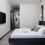 Soho Villa *
