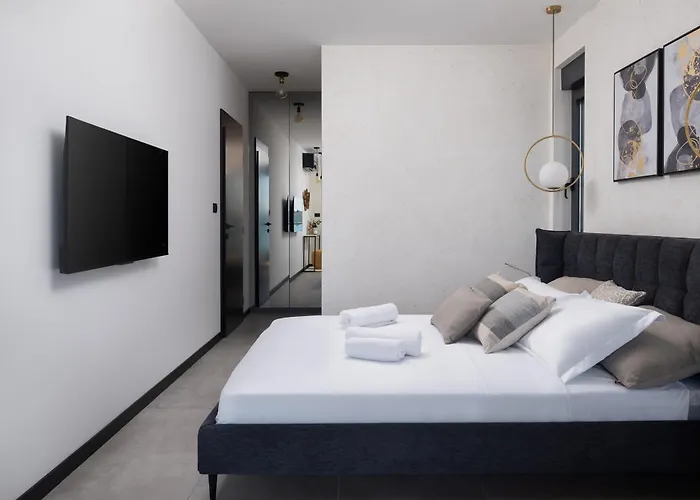 Soho Villa *