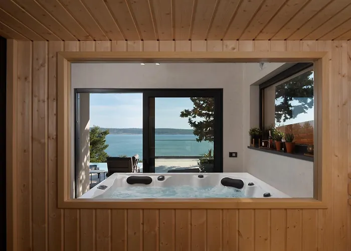 Soho Villa *